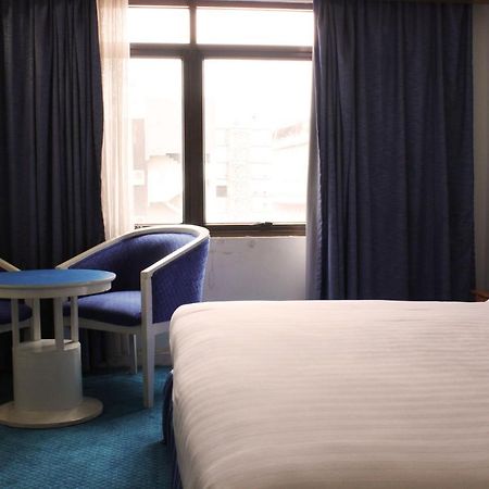 Arnava Hotel Senen Jakarta Exterior photo