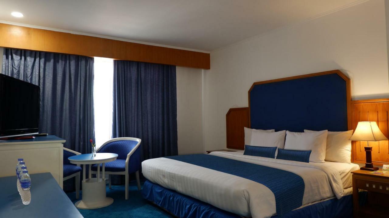 Arnava Hotel Senen Jakarta Exterior photo